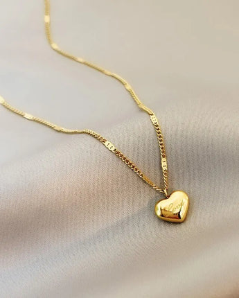 1pcs Gold-color Necklace Ms Simple Fashion Peach Heart Engraved Love Collarbone Chain Holiday Gifts